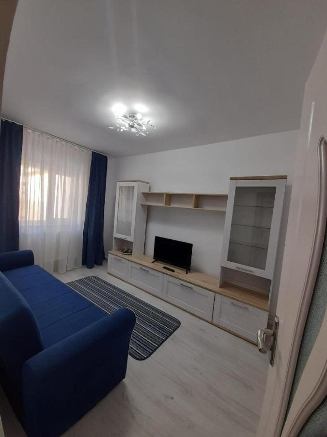 2 Rooms Apartment Telecabinei Буштени Экстерьер фото