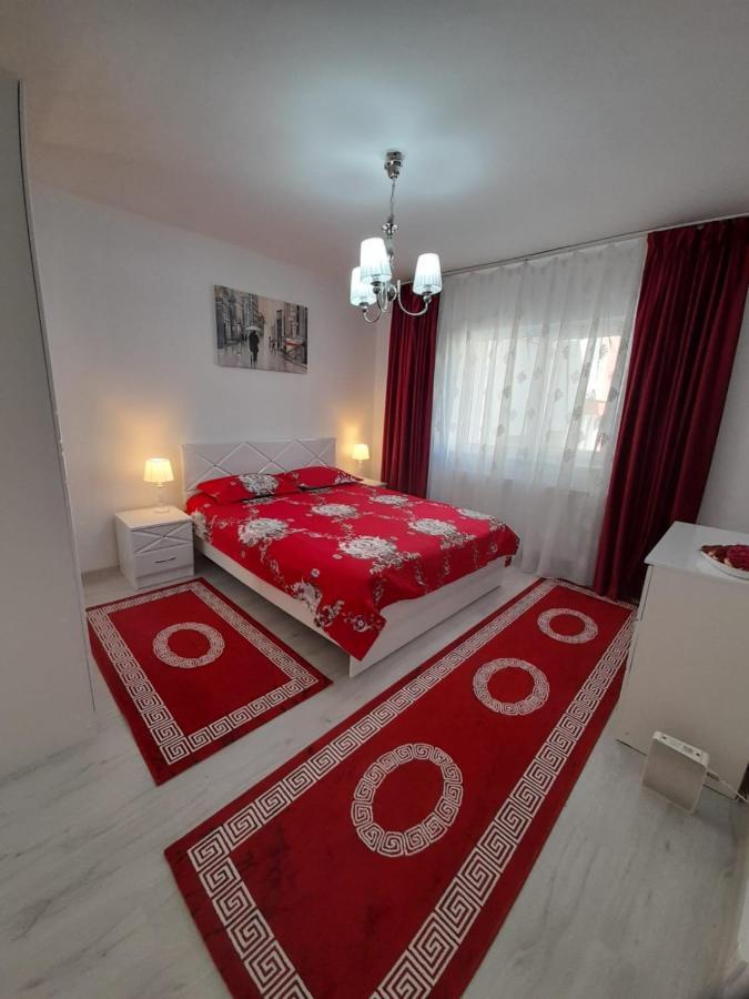 2 Rooms Apartment Telecabinei Буштени Экстерьер фото